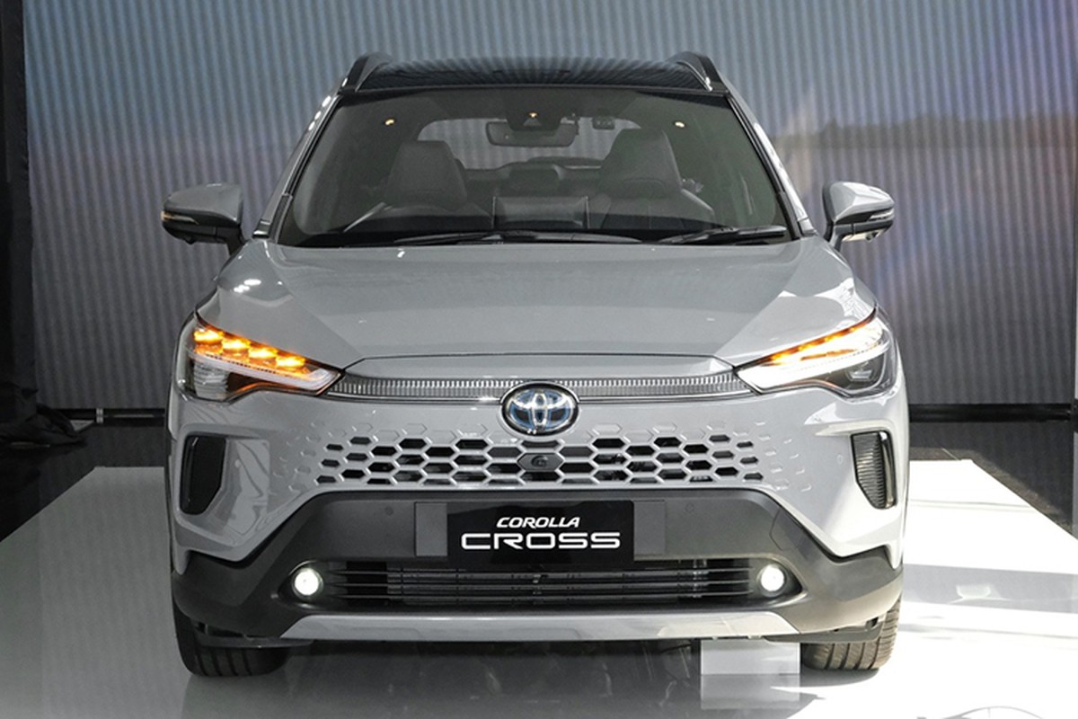 View - 	Cận cảnh Toyota Corolla Cross 2024 sắp về Việt Nam, giá tăng nhẹ