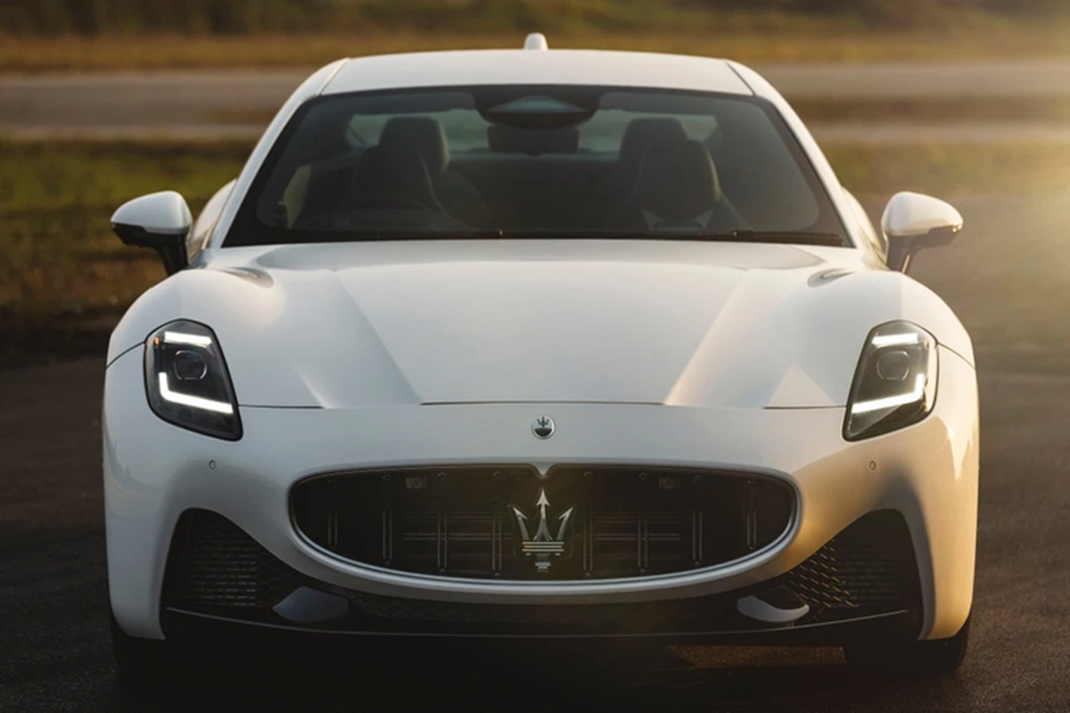 Chi tiet Maserati GranTurismo 2024 tu 360.000 USD, sap ve Viet Nam?-Hinh-4