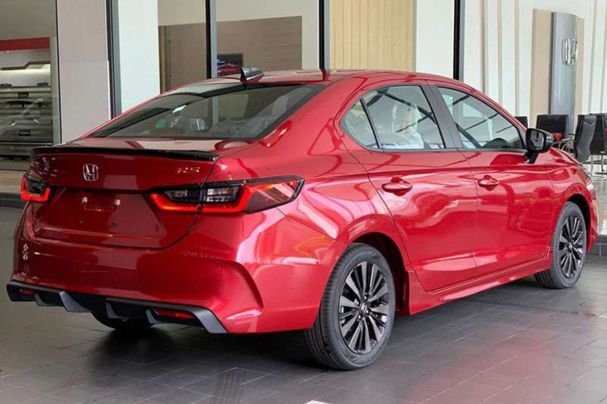 View - 	Toyota Vios giảm giá niêm yết, Honda City cũng ưu đãi 89 triệu 