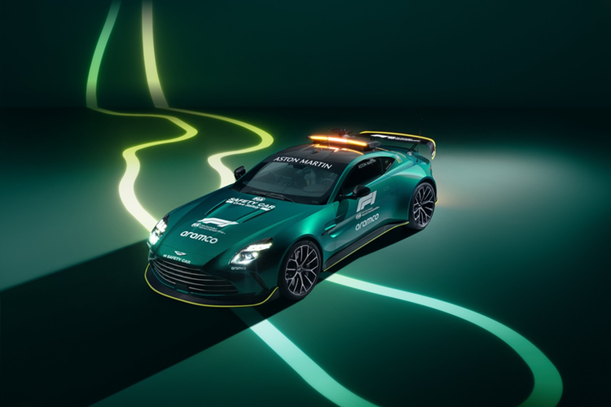 Aston Martin Vantage vua ra mat lam nhiem vu FIA tai F1 2024
