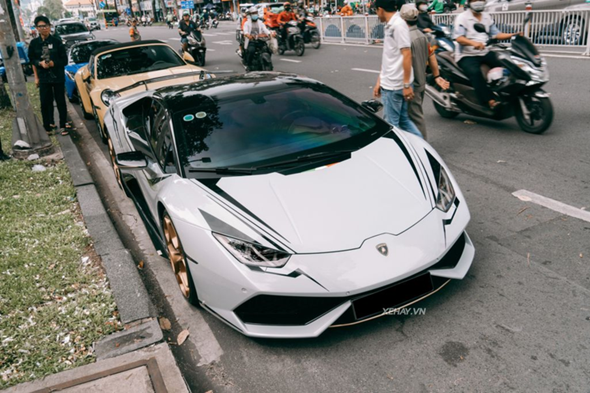 Hot Tiktoker o Bac Lieu rao ban sieu xe Lamborghini Huracan LP610-4-Hinh-6