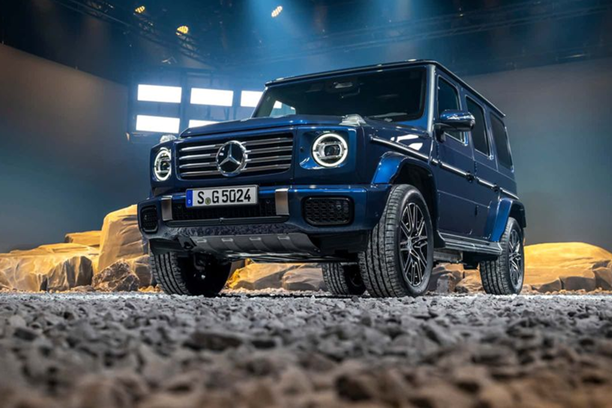 Mercedes-Benz G-Class 2025 nang cap, them dong co hybrid 