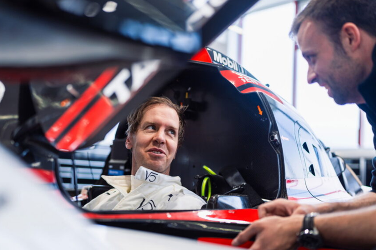 Sebastian Vettel lai thu xe dua Porsche 963 truoc them Le Mans-Hinh-2