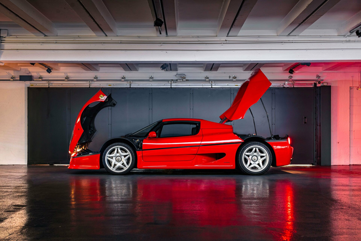 Ferrari F50  - “ngua hoang