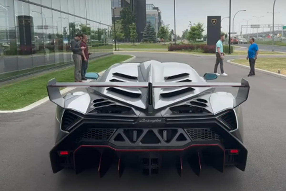 Dai ly ban sieu xe cho Hoang Kim Khanh nhap Lamborghini Veneno-Hinh-6