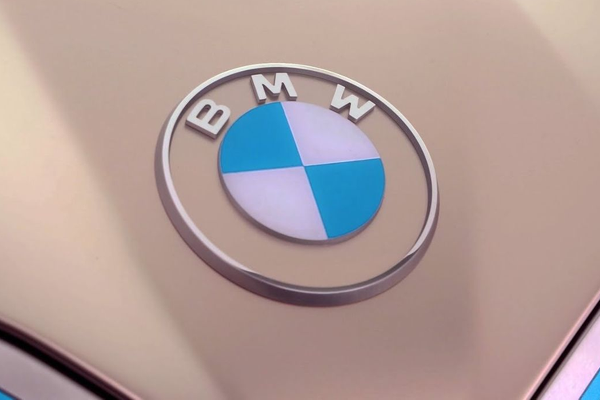 BMW “de doa” soan ngoi vuong Mercedes-Benz tai Viet Nam-Hinh-3