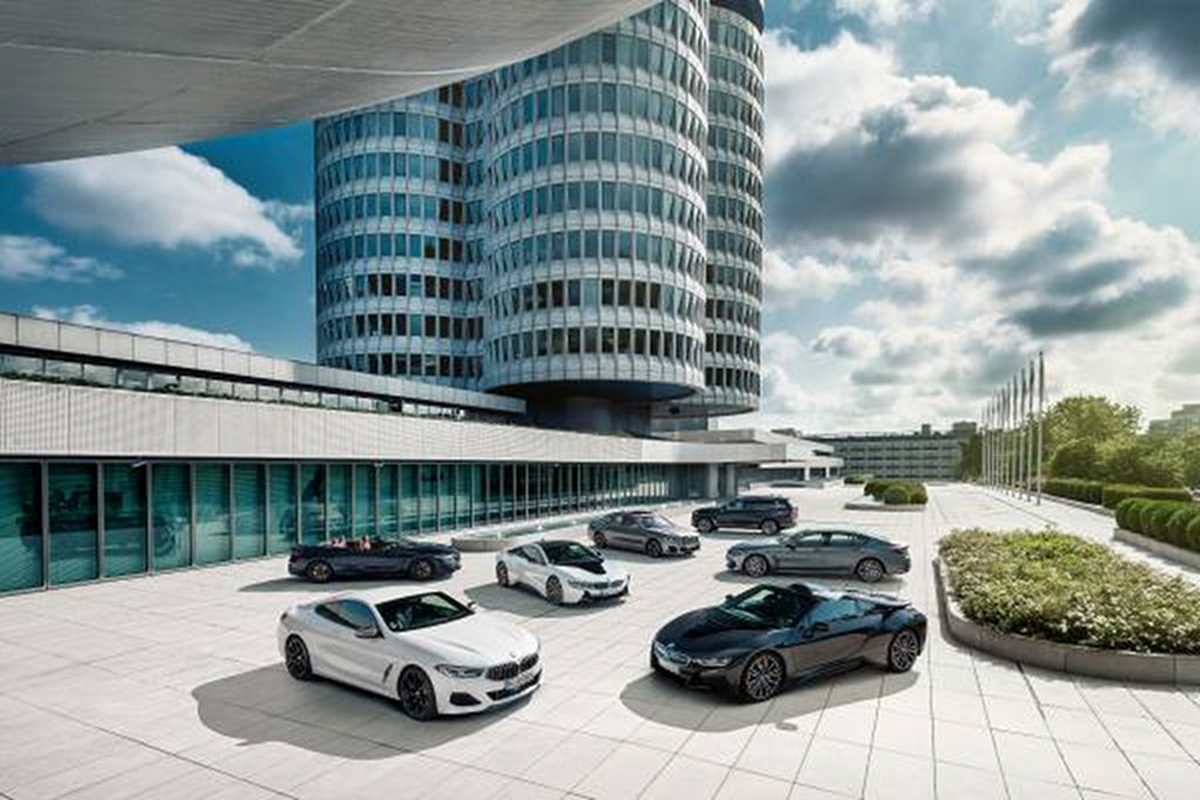 BMW “de doa” soan ngoi vuong Mercedes-Benz tai Viet Nam