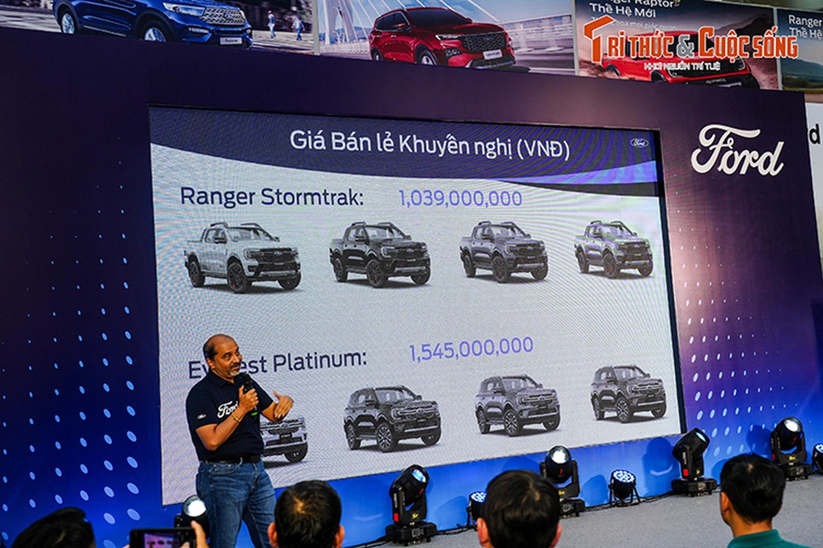 View - 	Ford Ranger Stormtrak hơn 1 tỷ bằng xương bằng thịt tại Việt Nam