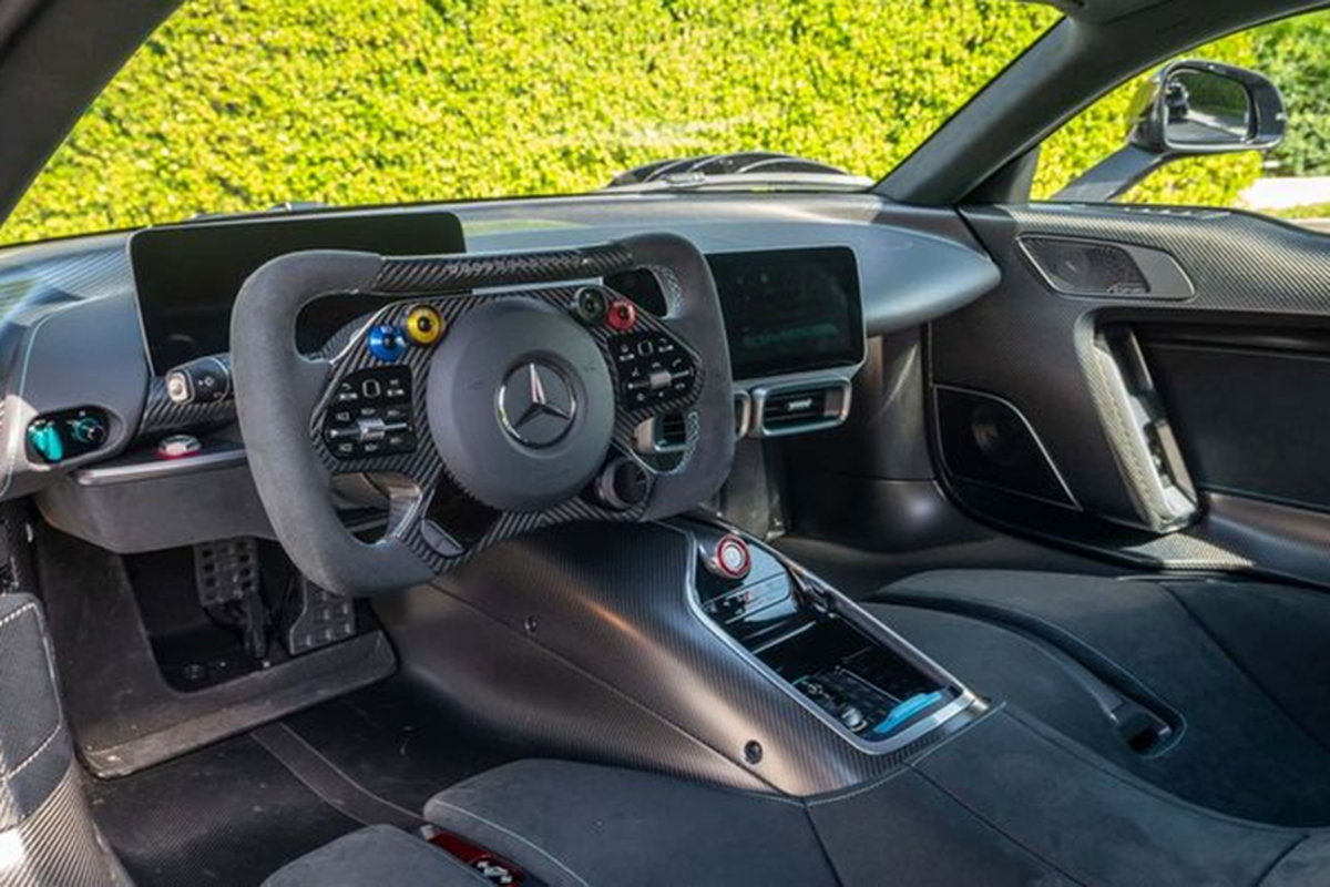 Mercedes-AMG One trieu do “sieu luot” len san dau gia-Hinh-6