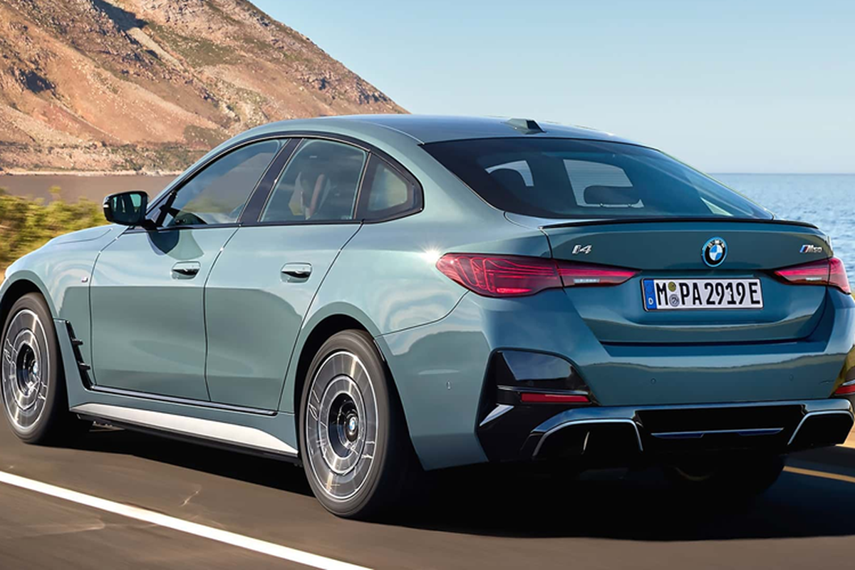 BMW 4 Series Gran Coupe va i4 2025 nang cap cong nghe vuot troi-Hinh-10