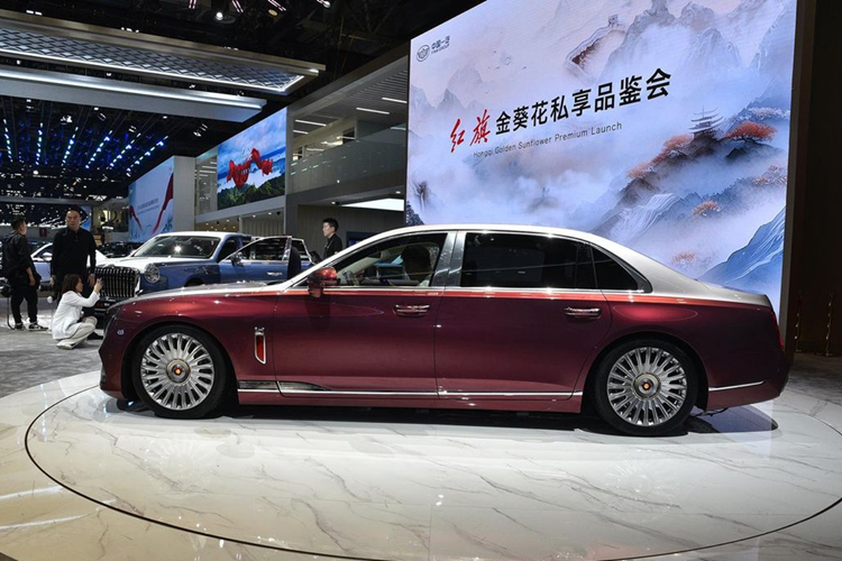 Hongqi Guoya 2024 - sedan hang sang, thiet ke dam chat “chu tich”-Hinh-4