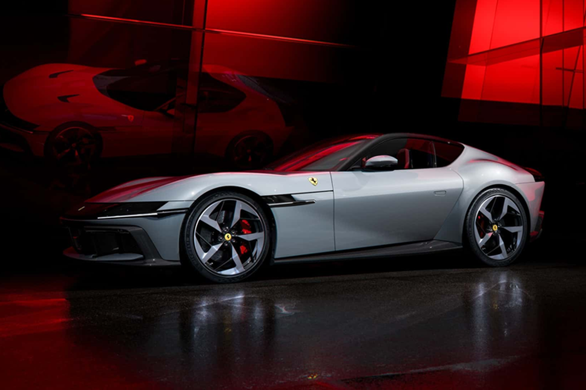 Ferrari 12Cilindri 2024 van su dung dong co V12, tu 423.000 USD-Hinh-3