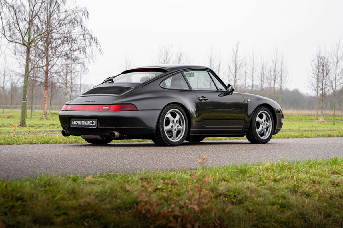 Porsche 911 993 co dien do hop so PDK ton khoang 50.000 Euro-Hinh-2