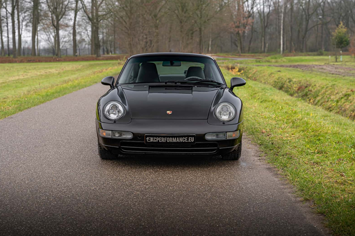 Porsche 911 993 co dien do hop so PDK ton khoang 50.000 Euro-Hinh-3