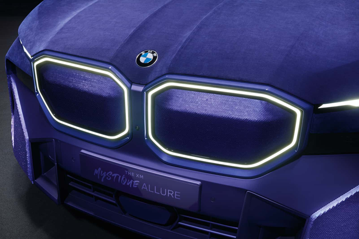 BMW XM Mystique Allure 