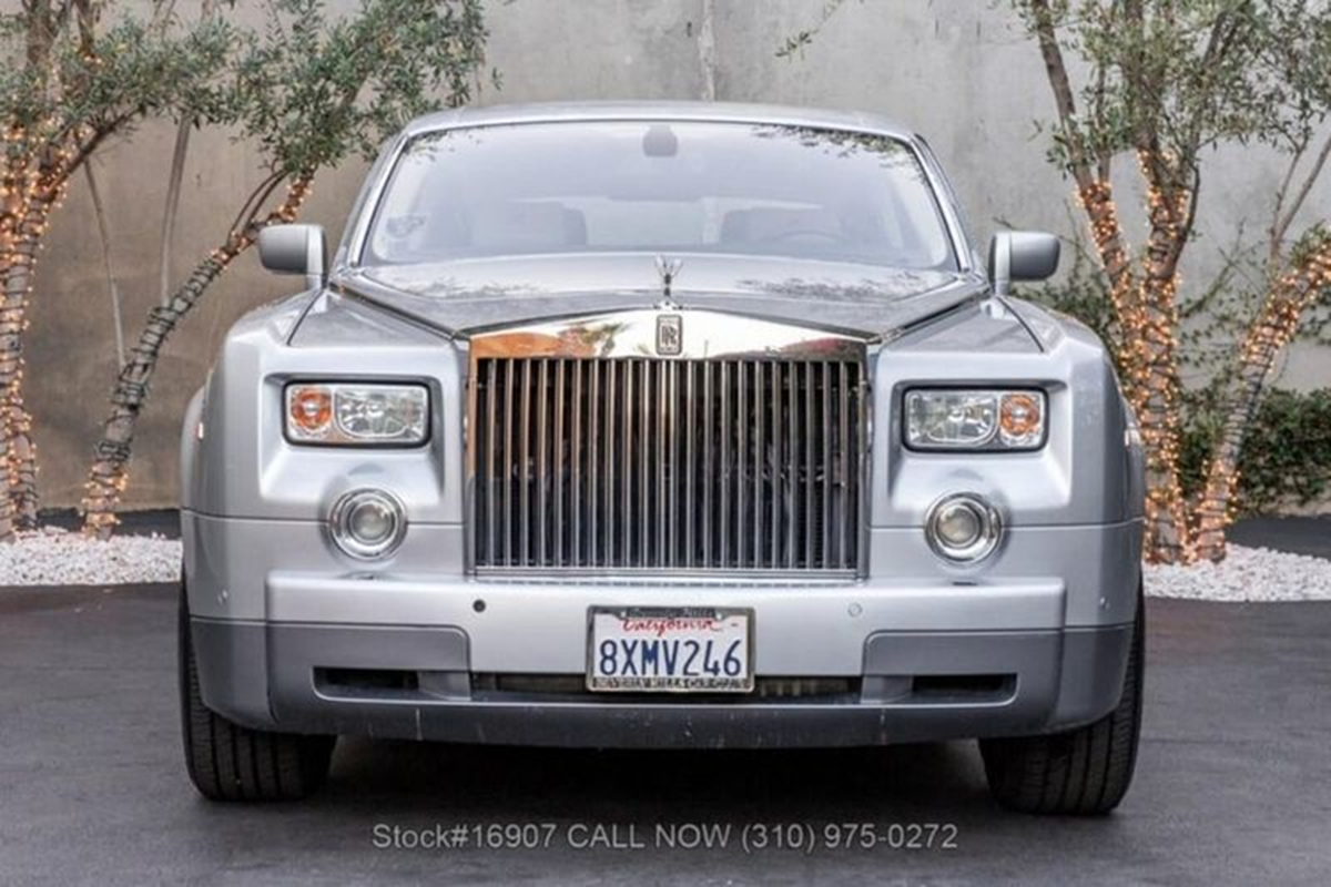 Rolls-Royce Phantom cu gia re, nhung hoa don sua chua “nga ngua”-Hinh-2