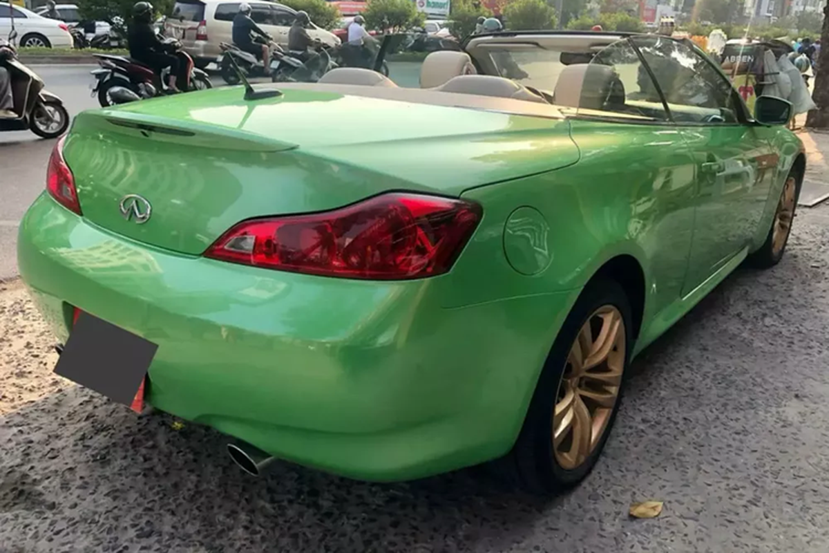 Infiniti G37 Convertible 