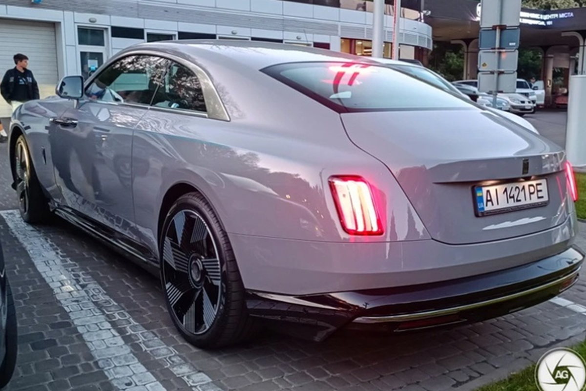 Ngam chiec Rolls-Royce Spectre sieu sang dau tien tai Ukraine-Hinh-10