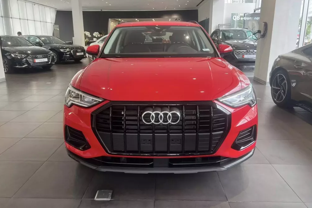 Can canh Audi Q3 2024 tai dai ly Viet Nam, tu 1,8 ty dong-Hinh-2