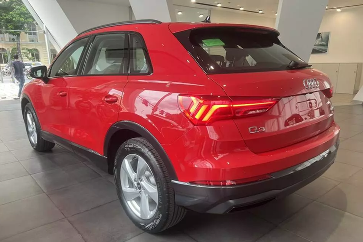 Can canh Audi Q3 2024 tai dai ly Viet Nam, tu 1,8 ty dong-Hinh-8