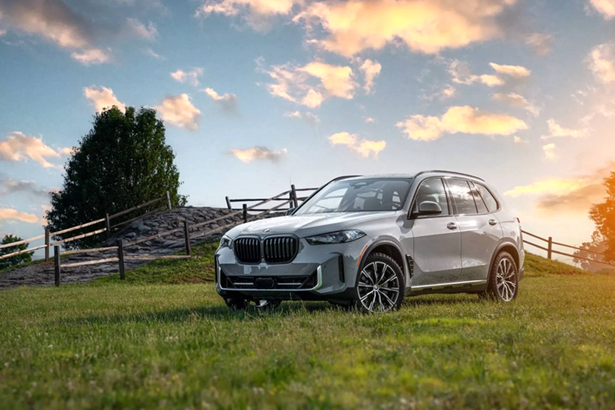 BMW X5 Silver Anniversary Edition ky niem 25 nam, gia hon 2 ty dong