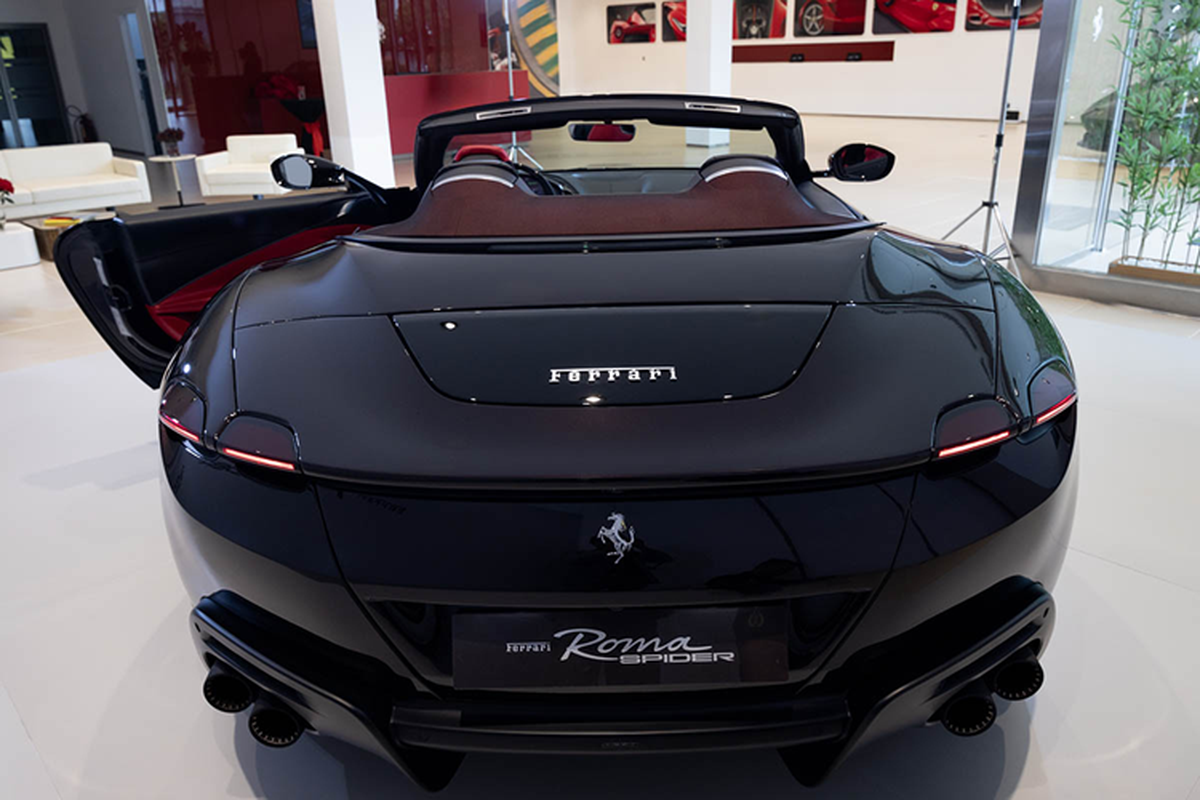 Ferrari Roma Spider 2024 mui tran “chao san” Viet Nam, tu 20 ty dong-Hinh-13