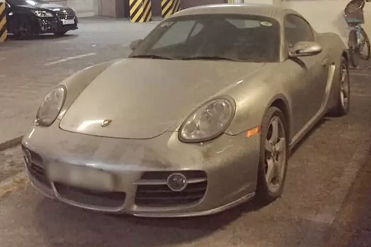 Xot xa Porsche Cayman tien ty 