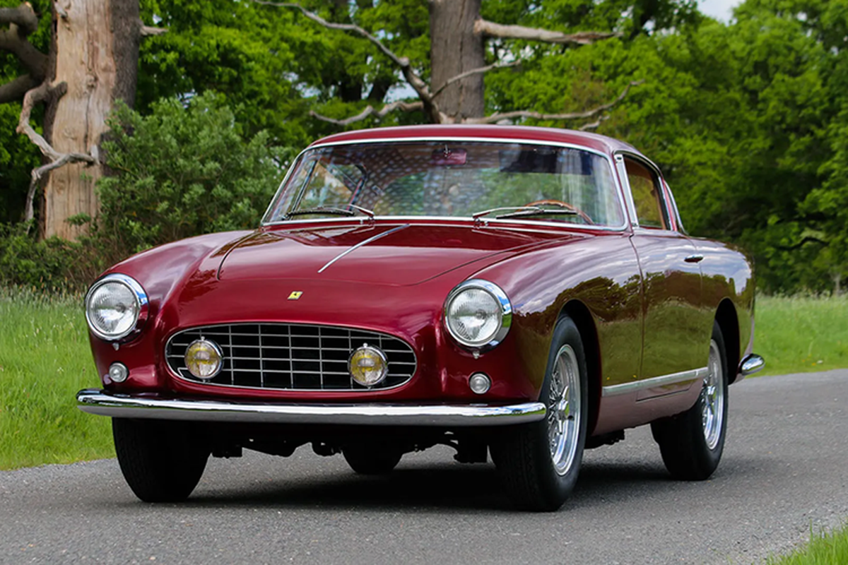 Nhin lai Ferrari 250 GT Coupe – xe thuong mai dau tien cua Ferrari