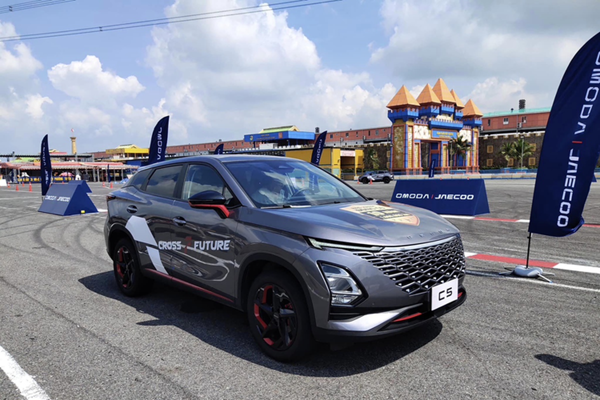 Omoda C5 – SUV Trung Quoc tai Viet Nam bao hanh 10 nam/1 trieu km-Hinh-3