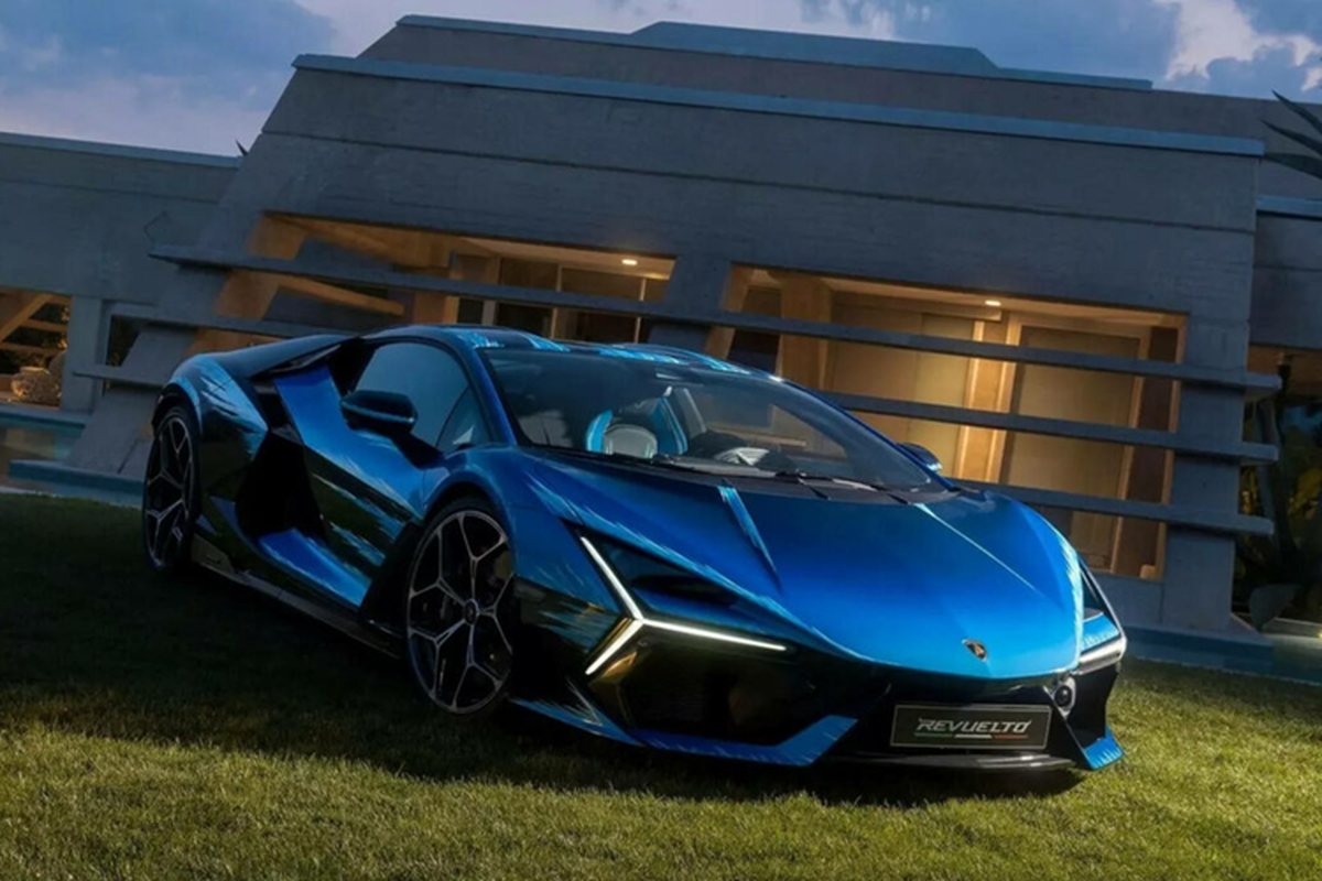 Lamborghini Revuelto Opera Unica – sieu xe doc ban voi mau son dac biet-Hinh-2