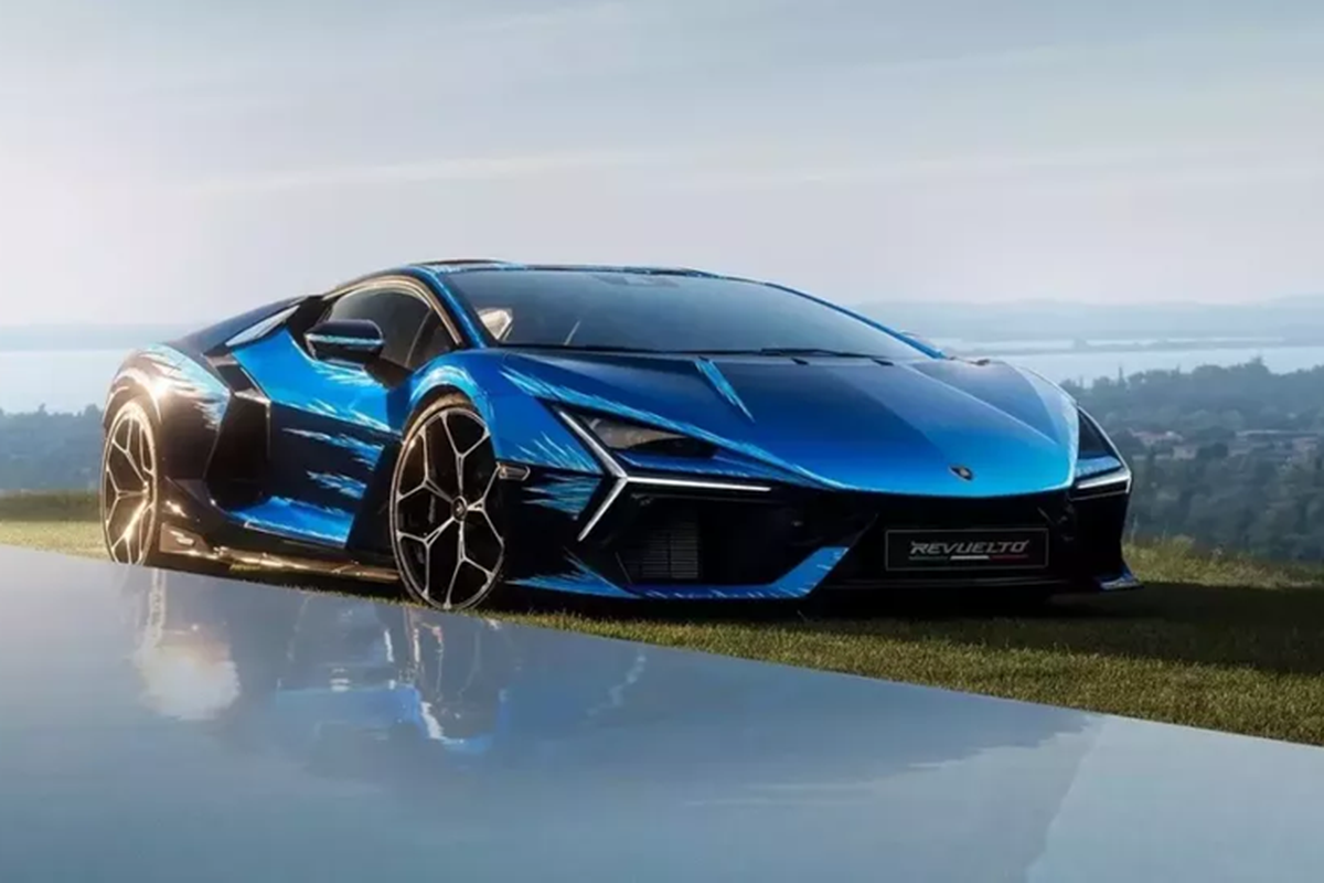 Lamborghini tiep tuc tung ra sieu xe Revuelto doc nhat the gioi