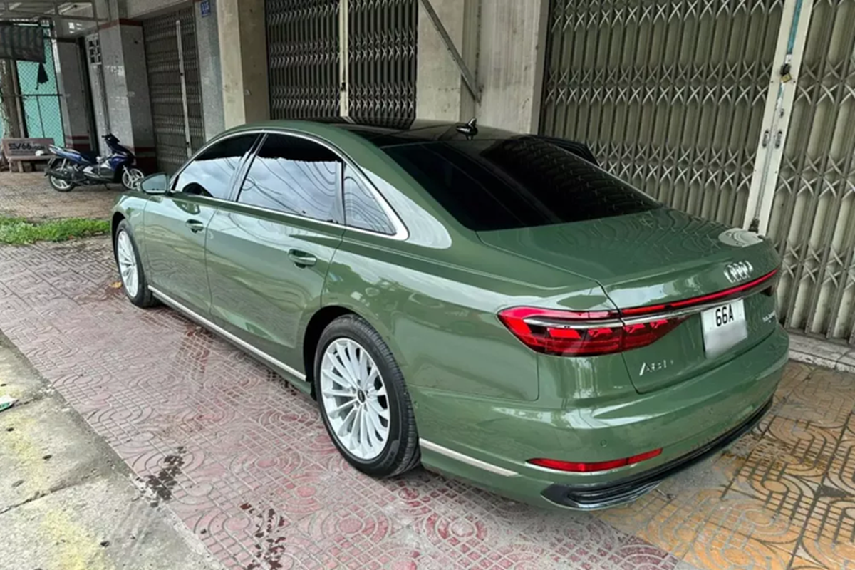 Audi A8L cua dai gia Dong Thap mua 1 thang, lo hon 1 ty dong-Hinh-4