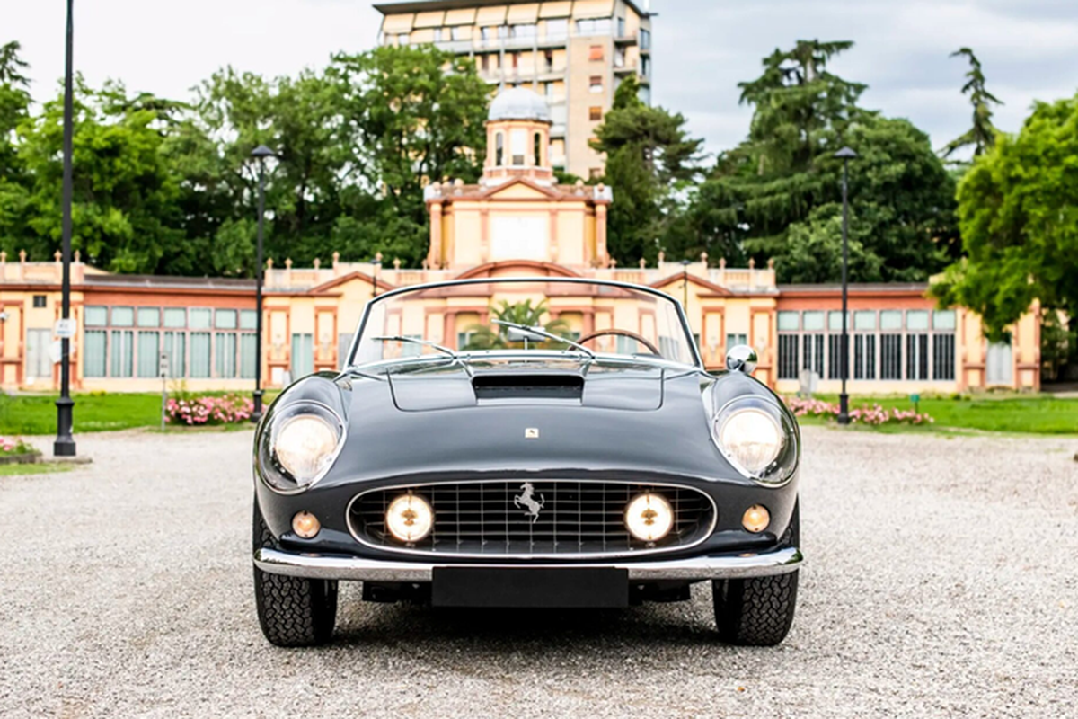 Ferrari 250 GT California Spider co 