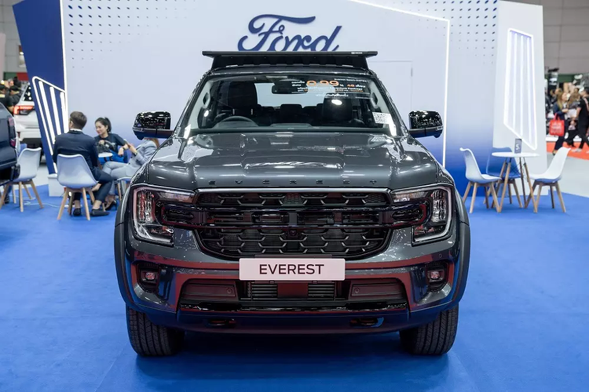 Can canh Ford Everest Sport 2024 “bang xuong, bang thit”, cho ve Viet Nam-Hinh-9