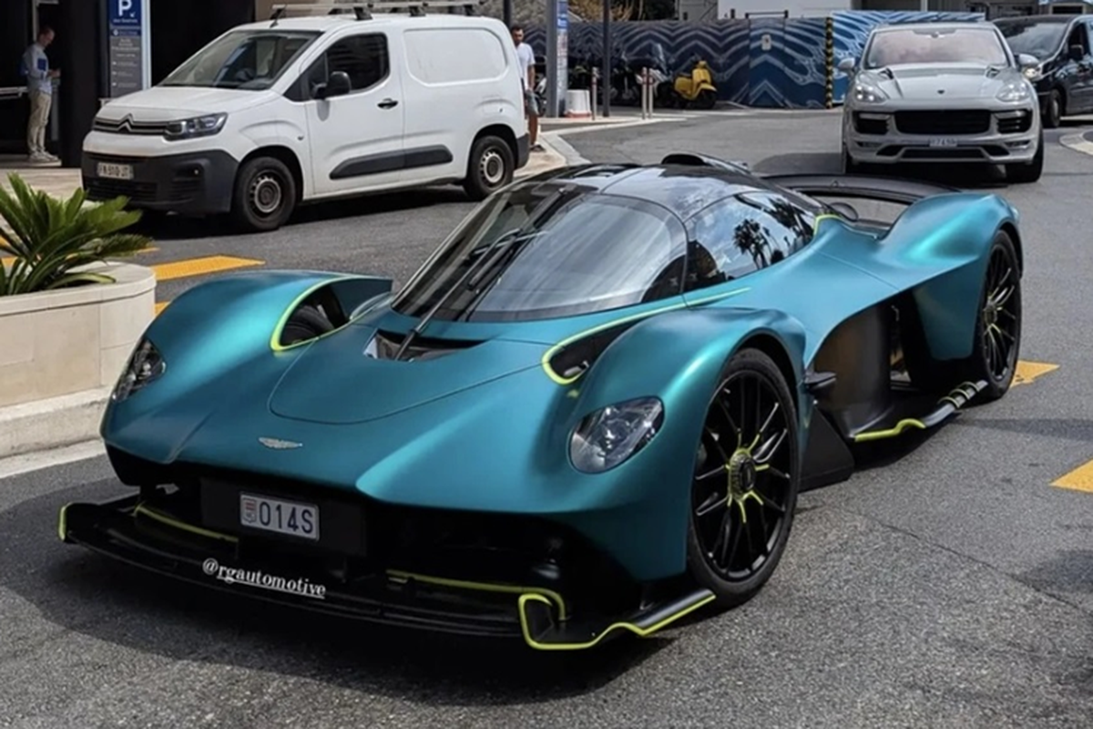 Aston Martin Valkyrie gia 92,8 ty dong ban giao cho tay dua F1-Hinh-2