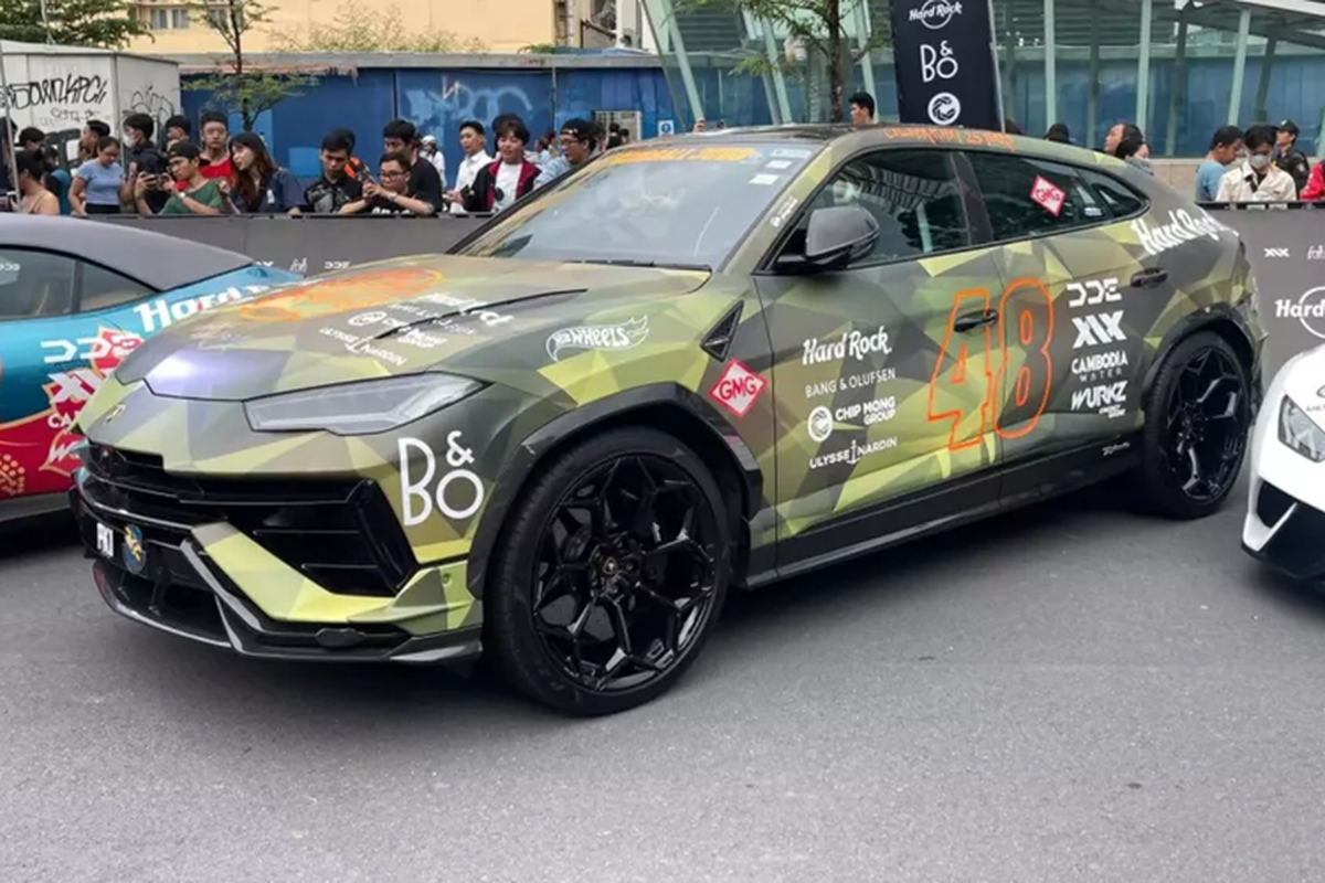 Chiec Lamborghini Urus dat nhat the gioi lan dau den Viet Nam