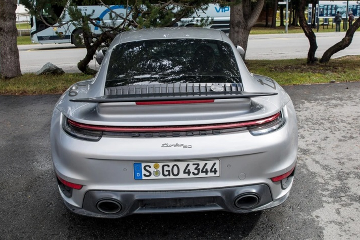 Tan thay Porsche 911 Turbo 50 Years dac biet, tu 6,52 ty dong-Hinh-6