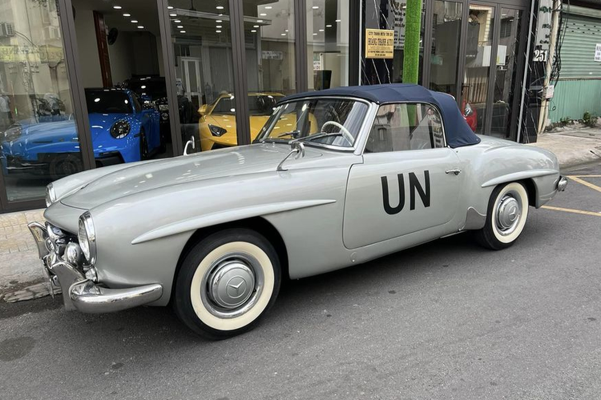 Tan thay Mercedes-Benz 190 SL gan 5 ty cua Dang Le Nguyen Vu