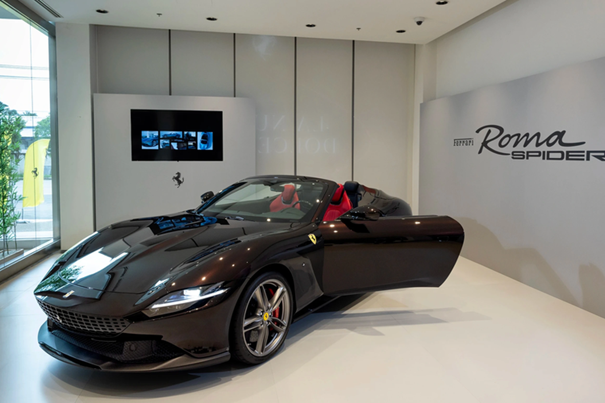 Ferrari Roma Spider gia 24 ty dong ve tay dai gia Ha Noi-Hinh-8