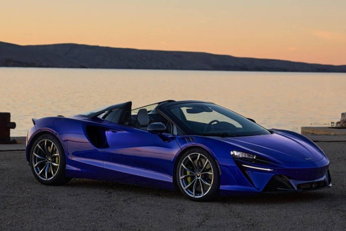 McLaren Artura Spider bac ty ve Viet Nam, 