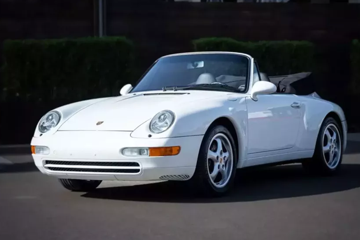 Porsche 911 993 moi nhat the gioi, gan 30 tuoi chay chi 449 km