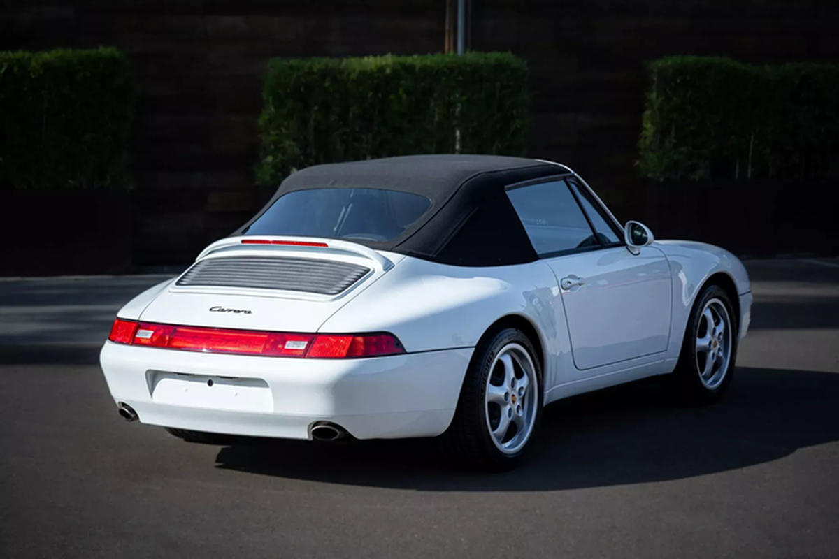 Porsche 911 Carrera Cabriolet cuc hiem, chay 449 km trong 30 nam-Hinh-8