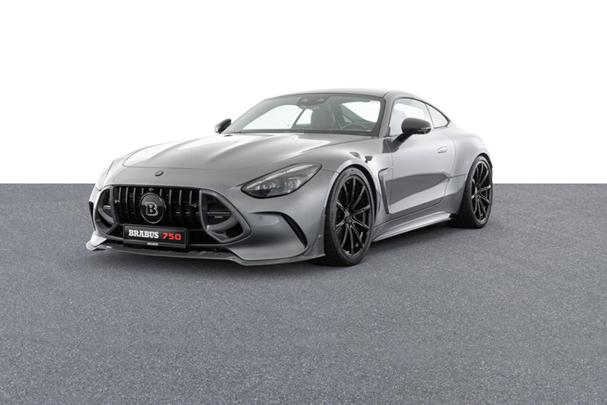 Brabus 750 do tu Mercedes-AMG GT 63 co gia 318,431 Euro