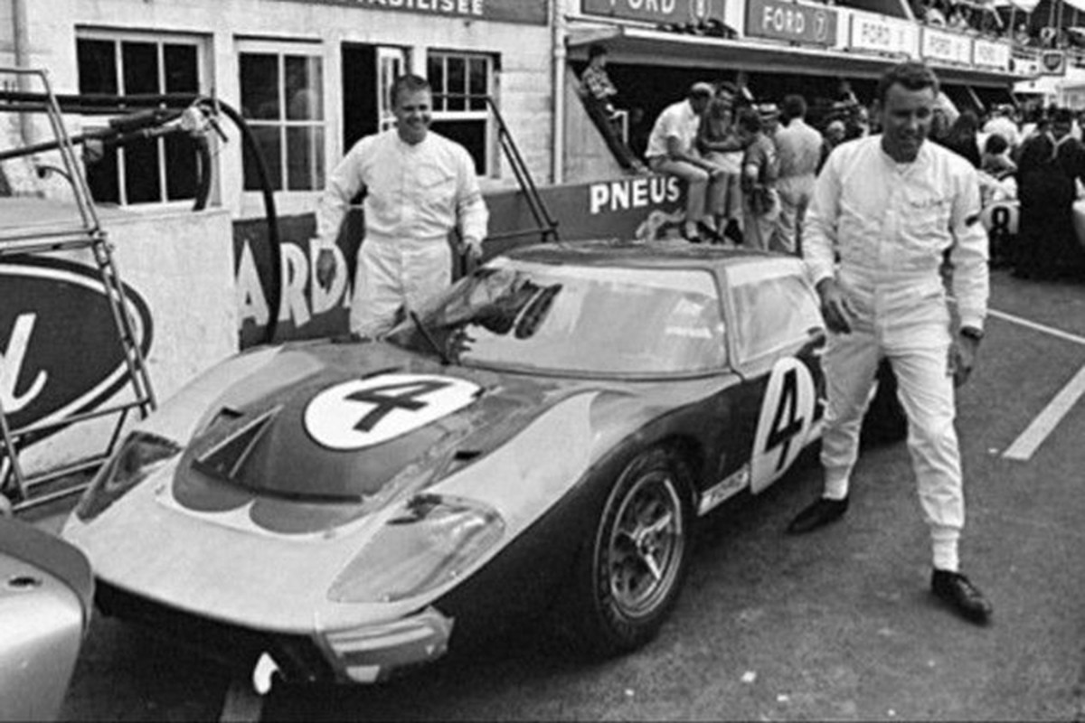 Ford GT40 Mk II 1966 co lo si du kien ban 264 ty dong