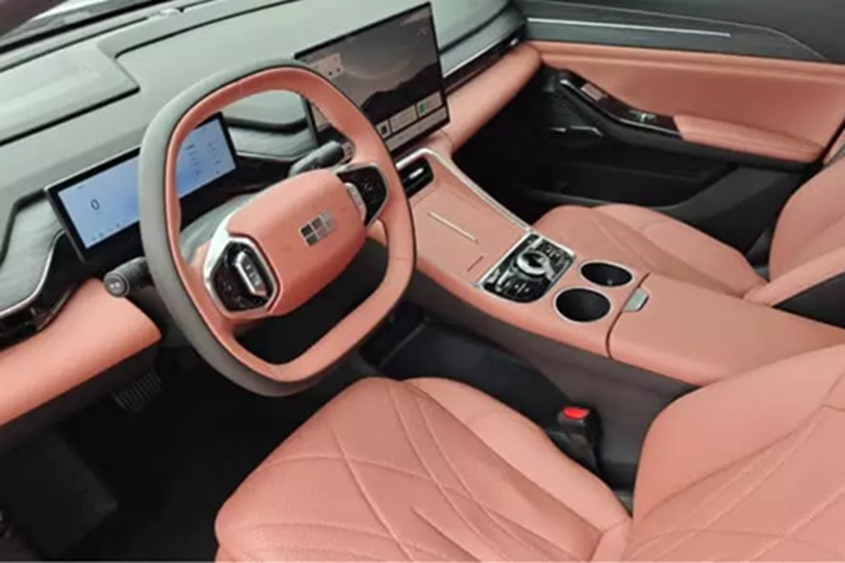 Chi tiet Geely Galaxy L6 tu 11.330 USD, chay toi 1.300 km-Hinh-4