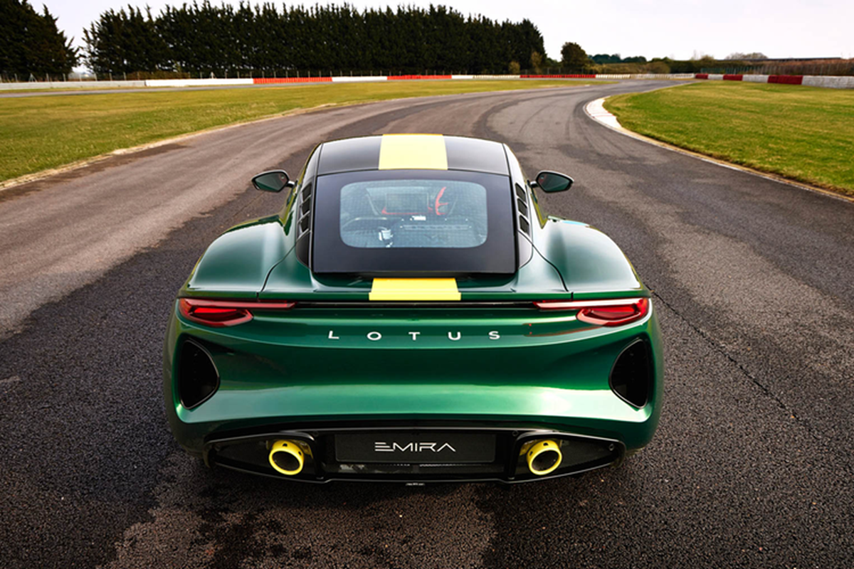 Lotus Emira Clark Edition từ 3.79 tỷ đồng, tri ân Jim Clark - Hình 13 Lotus Emira Clark Edition tu 3.79 ty dong, tri an Jim Clark-Hinh-13