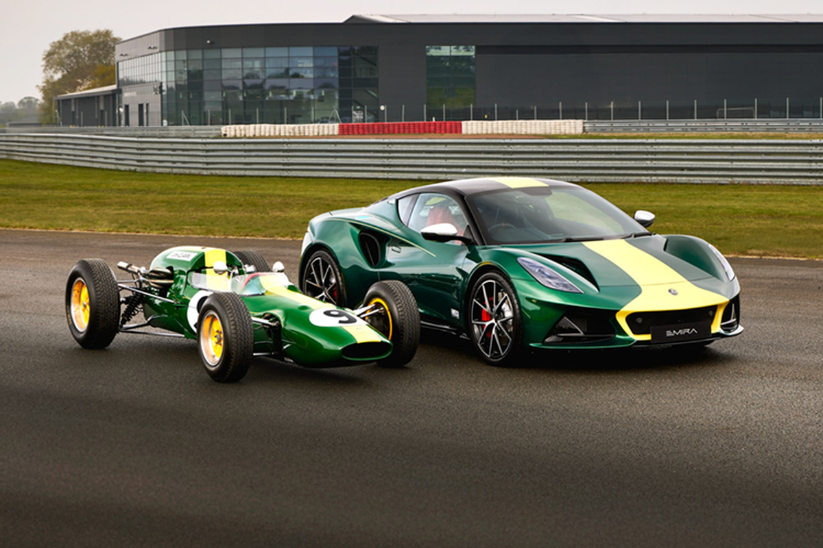 Lotus Emira Clark Edition từ 3.79 tỷ đồng, tri ân Jim Clark - Hình 2 Lotus Emira Clark Edition tu 3.79 ty dong, tri an Jim Clark-Hinh-2