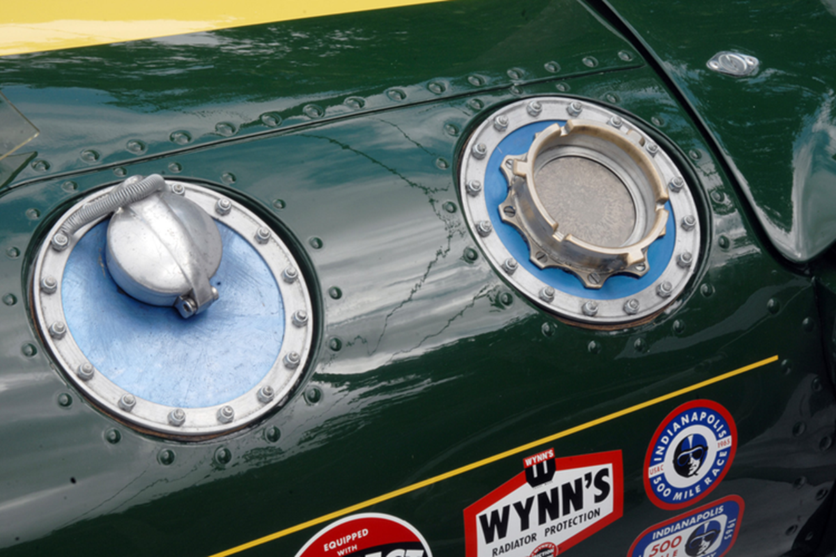 Lotus Emira Clark Edition từ 3.79 tỷ đồng, tri ân Jim Clark - Hình 8 Lotus Emira Clark Edition tu 3.79 ty dong, tri an Jim Clark-Hinh-8
