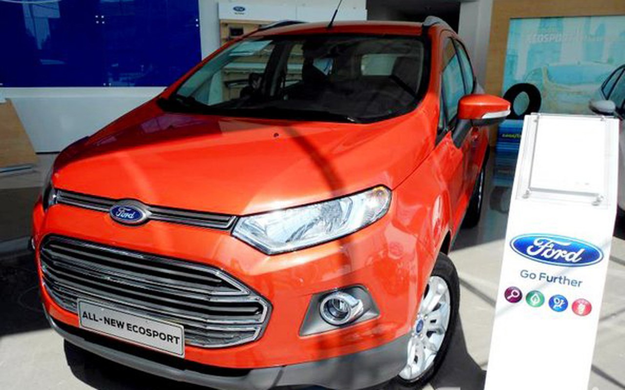 Can canh Ford EcoSport 2016 gia 570 trieu tai Viet Nam