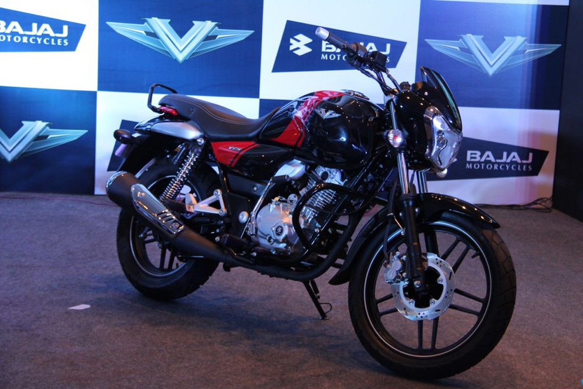 Xe moto con tay Bajaj V12 